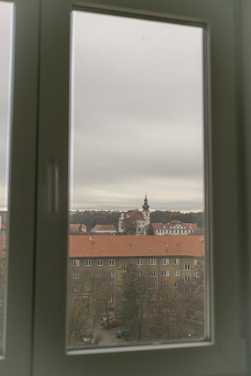 Hotel U Sladku Прага Экстерьер фото